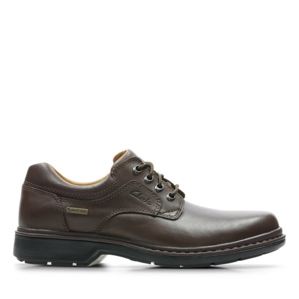 Clarks Mens Rockie Lo GORE-TEX Wide Fit Shoes Ebony Leather | CA-926145